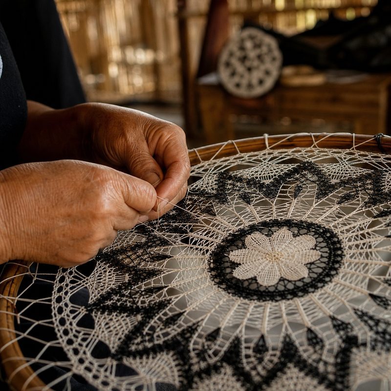 El Resurgir del Ñandutí: Paraguay Teje una Identidad Global con su Arte Calado Milenario